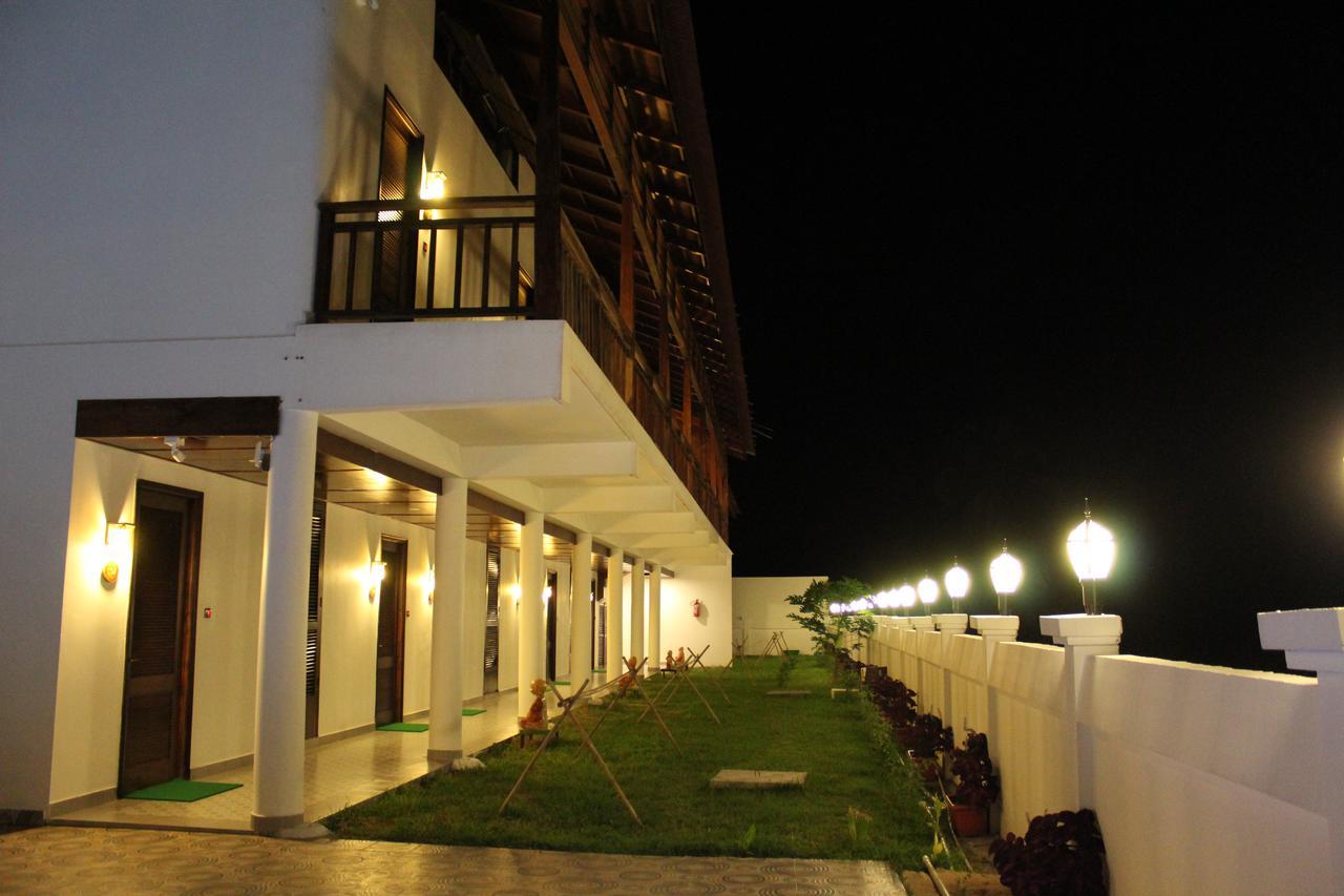 Symphony Summer Sands Beach Resort And Spa Ram Nagar Luaran gambar